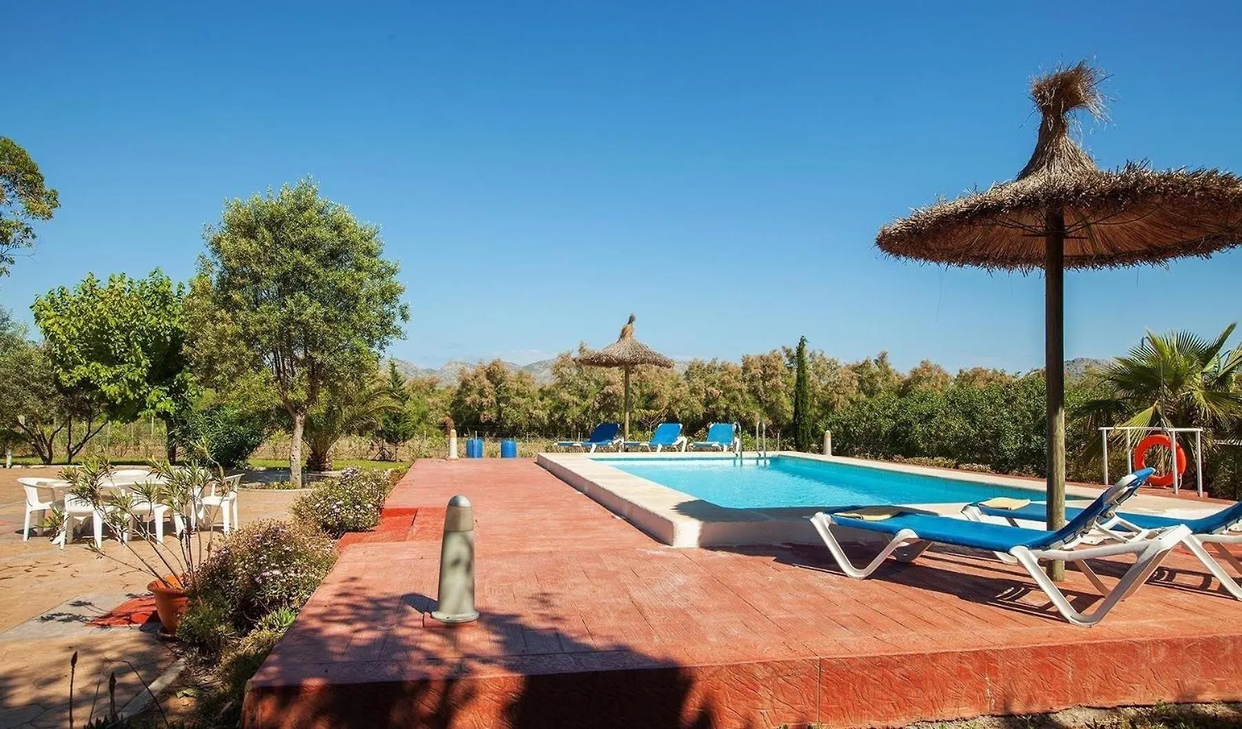 Helles Haus Fuer 6 Personen Mit Pool Und Klimaanlage 500 Meter Vom Meer Entfernt Pollenca Holiday home