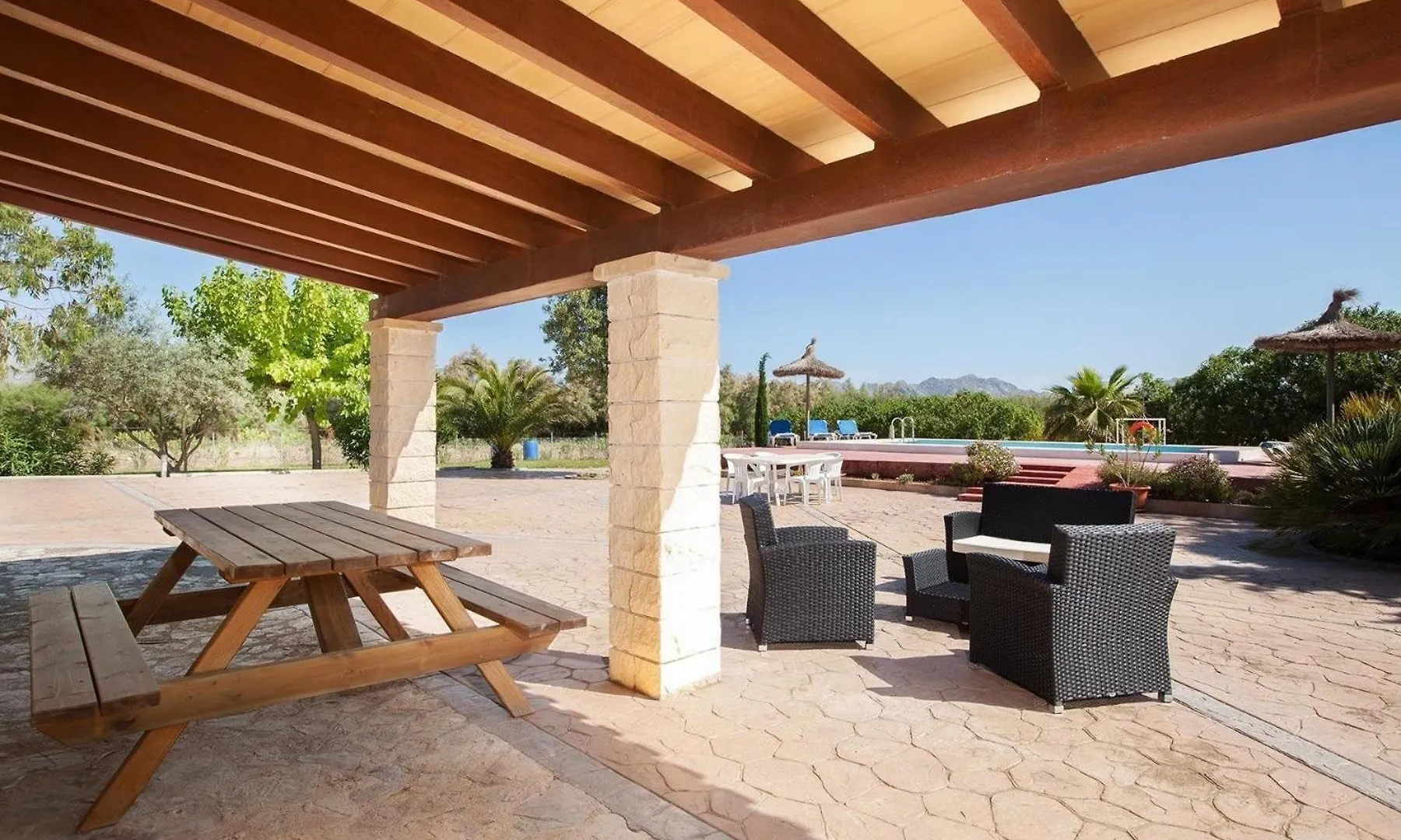Helles Haus Fuer 6 Personen Mit Pool Und Klimaanlage 500 Meter Vom Meer Entfernt Pollenca Holiday home
