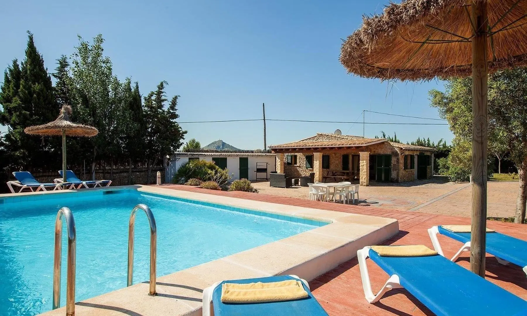 Helles Haus Fuer 6 Personen Mit Pool Und Klimaanlage 500 Meter Vom Meer Entfernt Pollenca 0*,