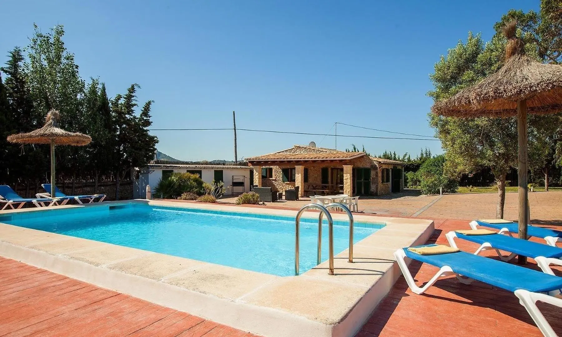 Helles Haus Fuer 6 Personen Mit Pool Und Klimaanlage 500 Meter Vom Meer Entfernt Pollenca 0*,